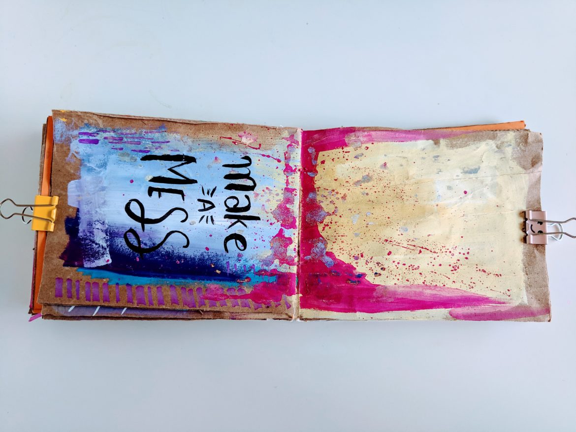 Toned Sketchbook Tour DIY Sketchbook from Amazon Prime Now Bags